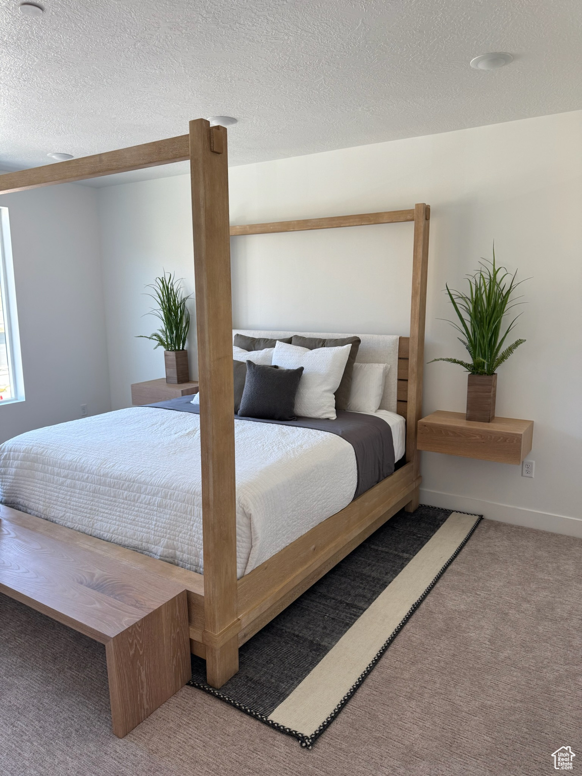 PEAKS TOWNHOMES - Residential