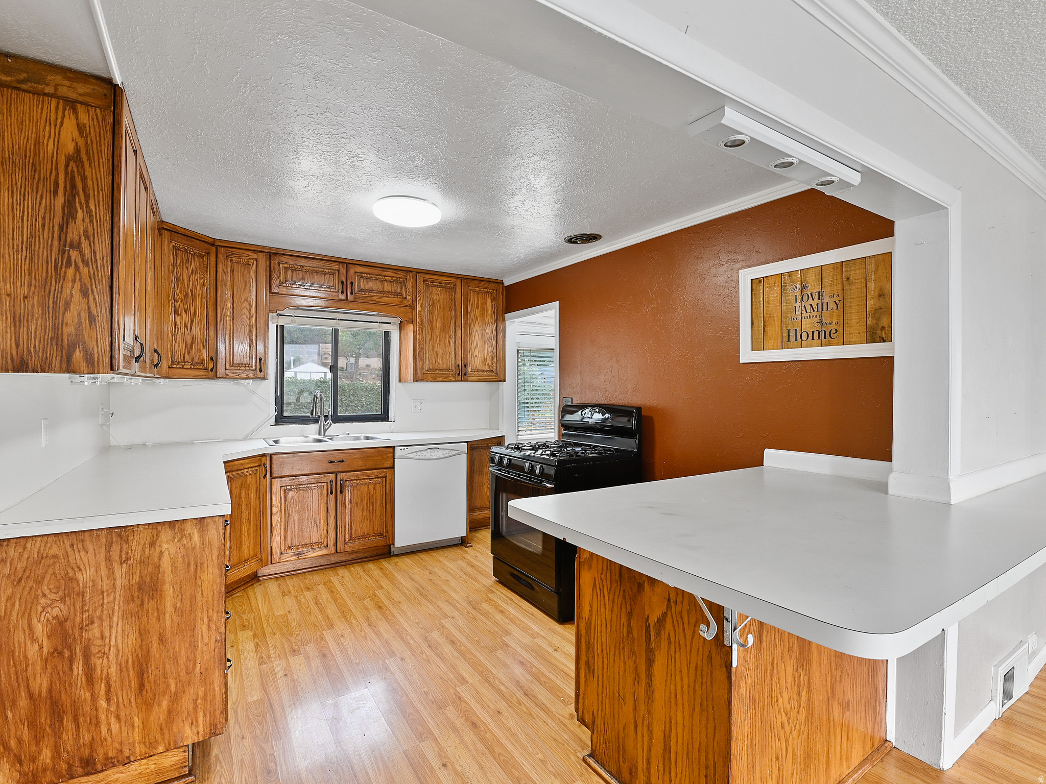 OAKMONT SUBDIVISION - Residential