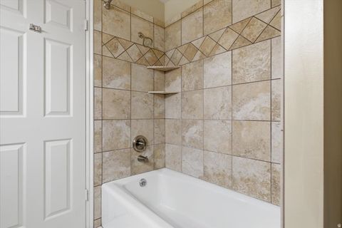 Tiny photo for 8228 S SET POINT CIR E, Sandy, UT 84093 (MLS # 2156429)