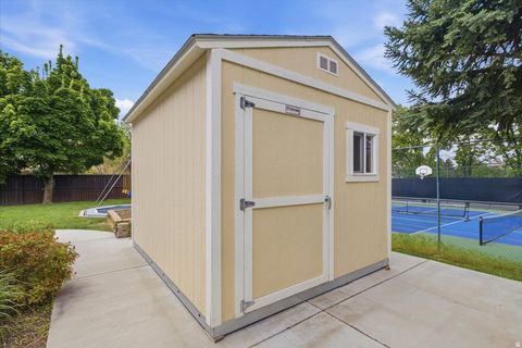 Tiny photo for 8228 S SET POINT CIR E, Sandy, UT 84093 (MLS # 2156429)