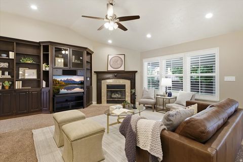 Tiny photo for 8228 S SET POINT CIR E, Sandy, UT 84093 (MLS # 2156429)