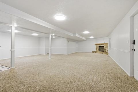 Tiny photo for 8228 S SET POINT CIR E, Sandy, UT 84093 (MLS # 2156429)