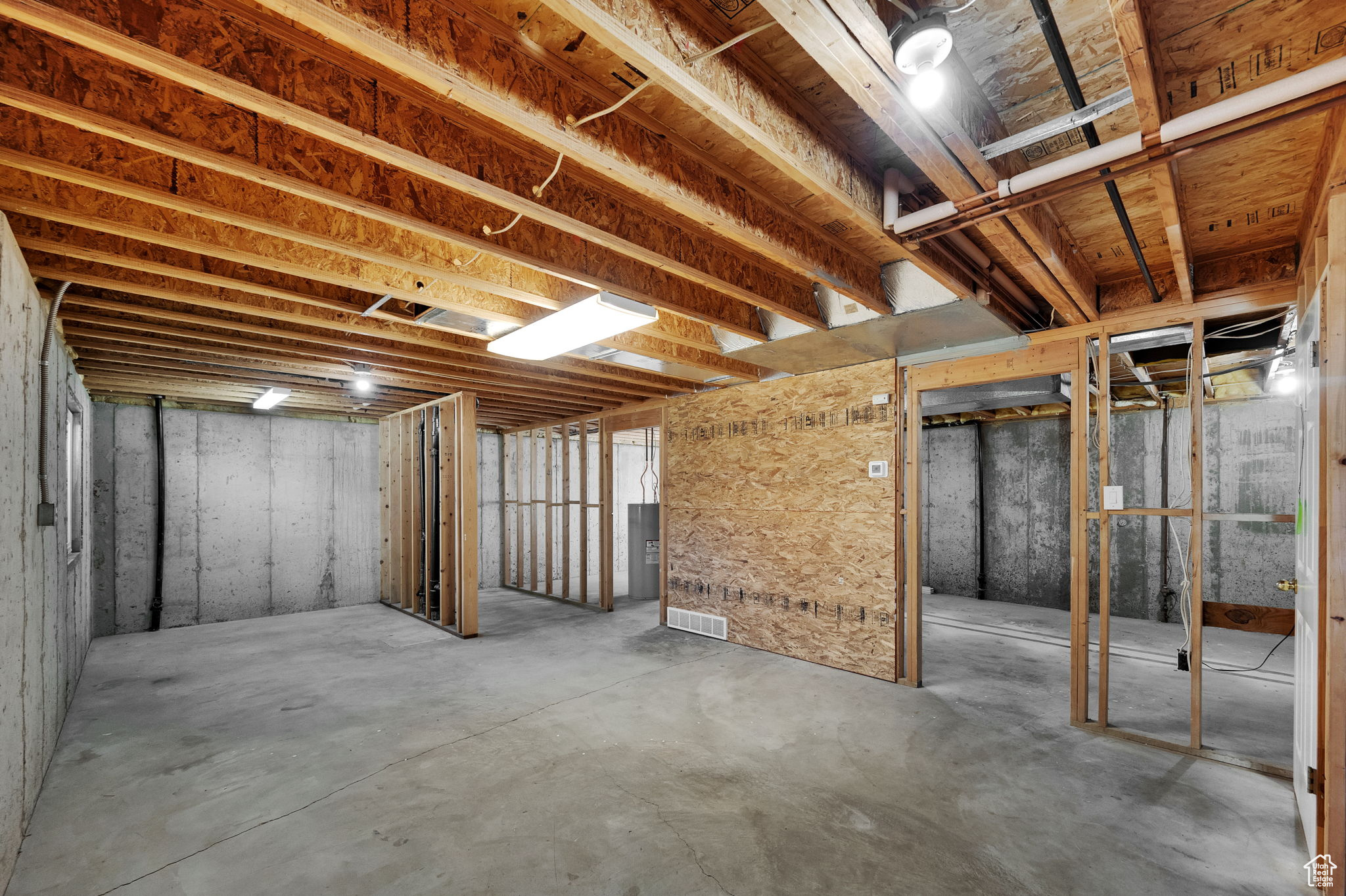 OAKCREST ESTATES - Residential