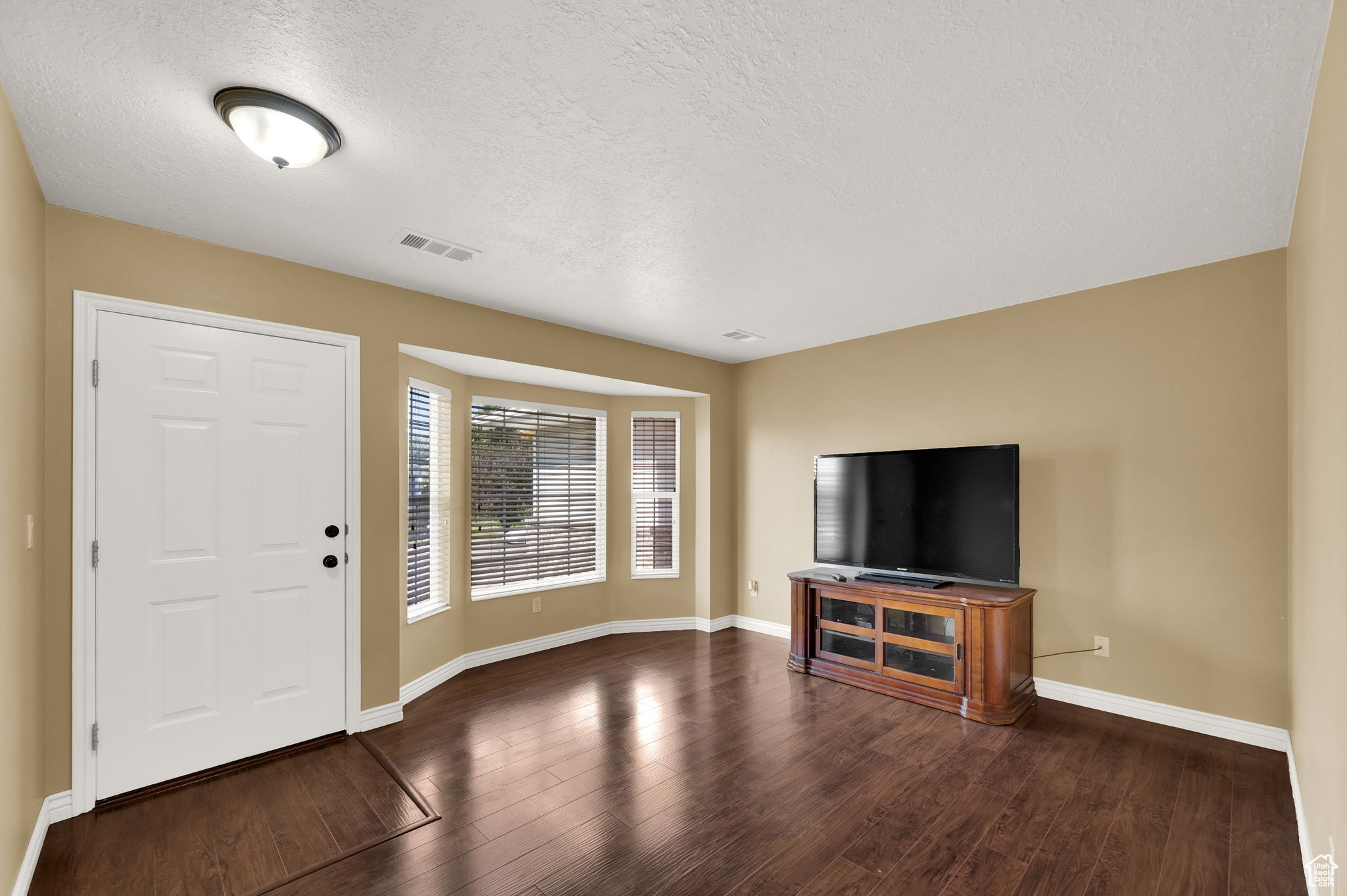 OAKCREST ESTATES - Residential