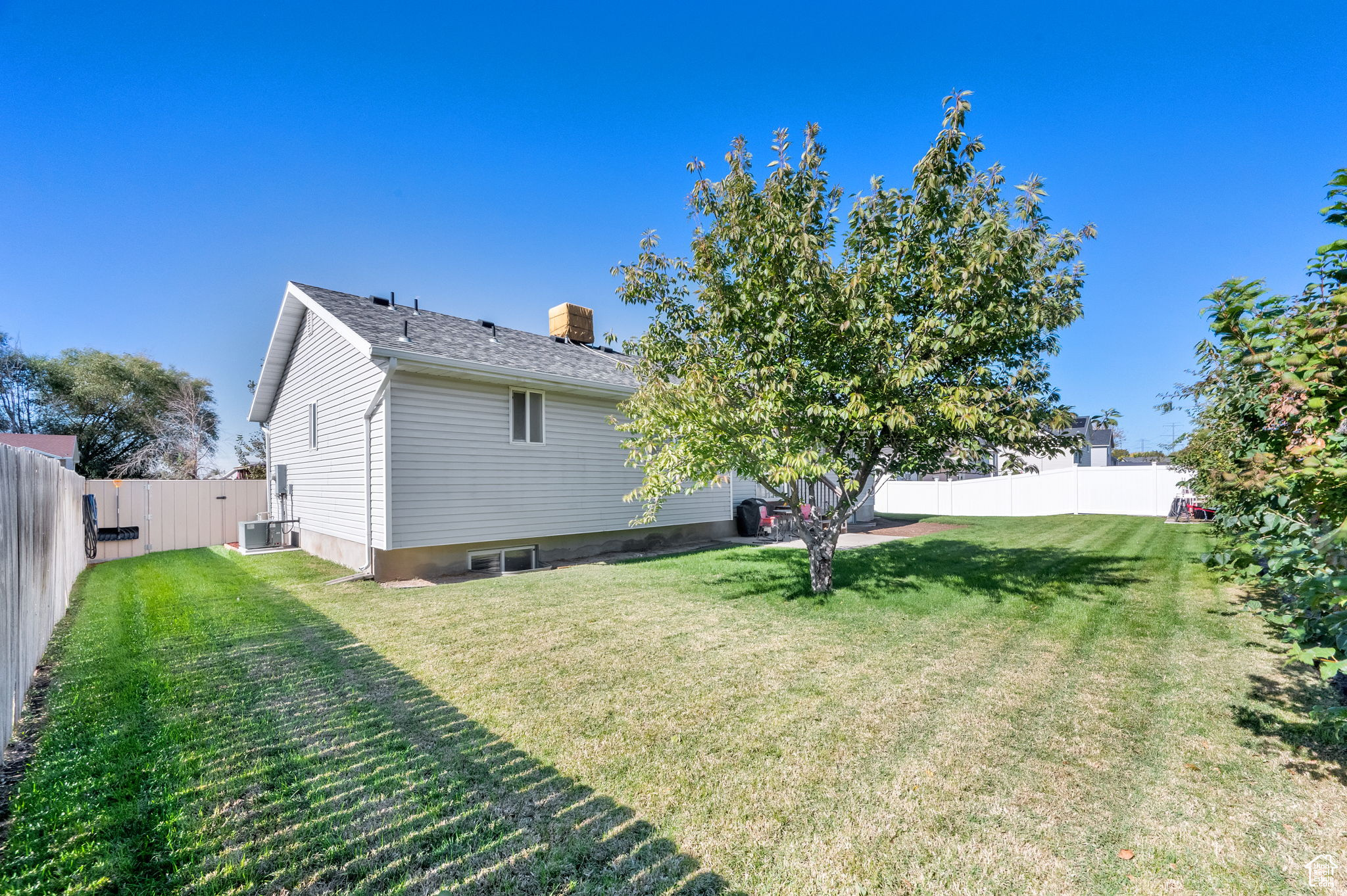 OAKCREST ESTATES - Residential