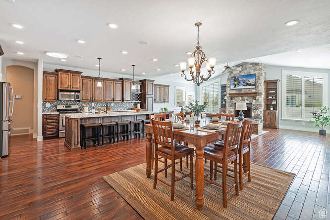 4477 W Tappen Park Ln, Riverton, Utah image 7