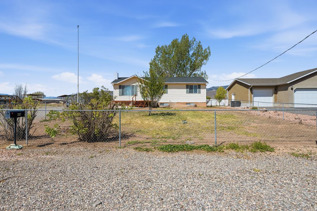 Photo of 337 N MAIN ST, Central Valley, UT 84754 (MLS # 2152430)