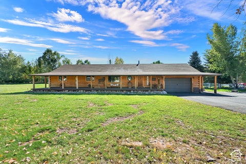 Photo of 4983 E 2725 N, Eden, UT 84310 (MLS # 2192874)
