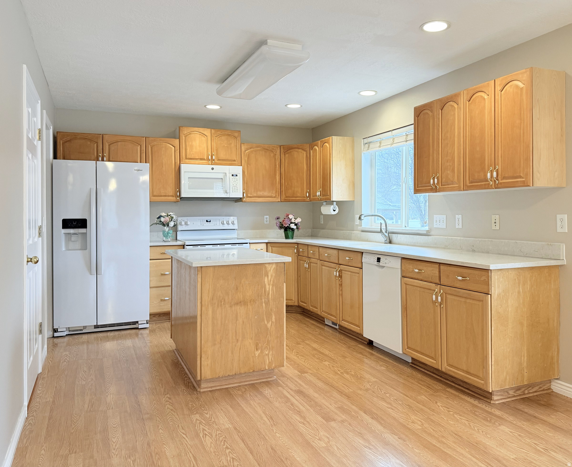 SEALS ORCHARDS ESTATES - Residential