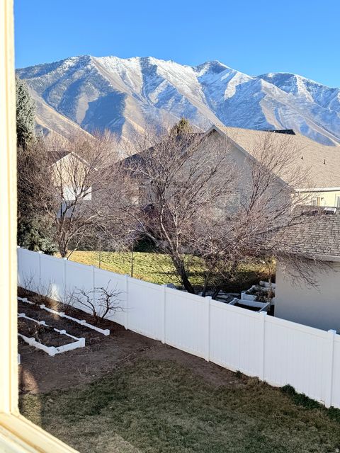 Tiny photo for 1121 W 1800 N, Mapleton, UT 84664 (MLS # 2136415)