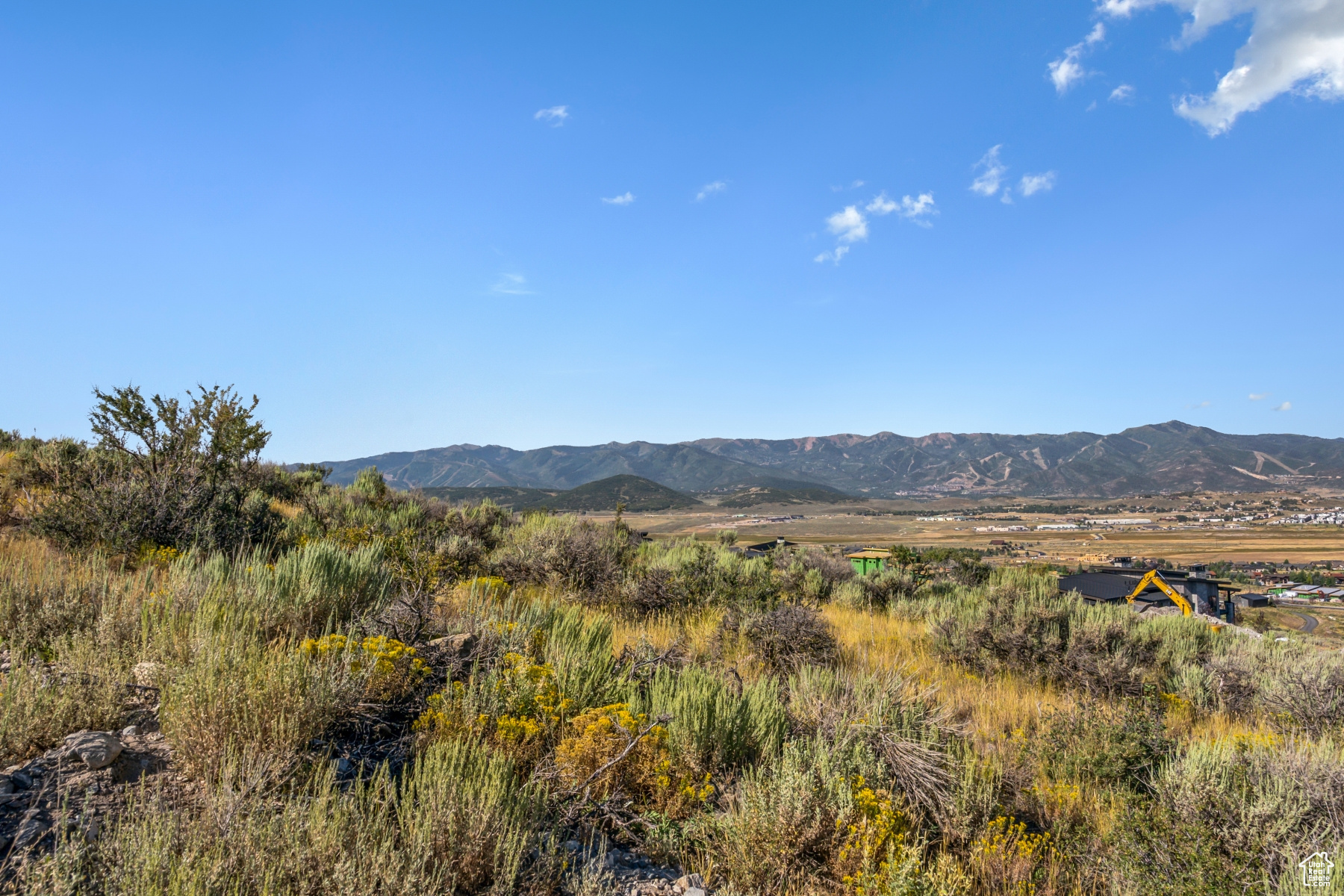 ELK RIDGE BLUFFS - Land