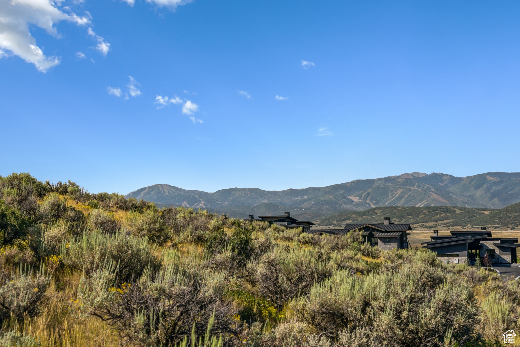 ELK RIDGE BLUFFS - Land