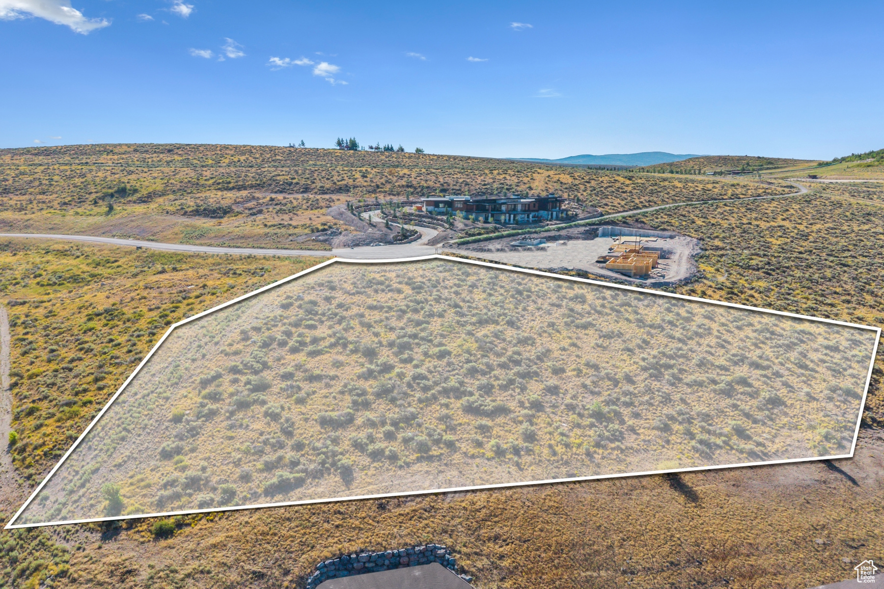 ELK RIDGE BLUFFS - Land