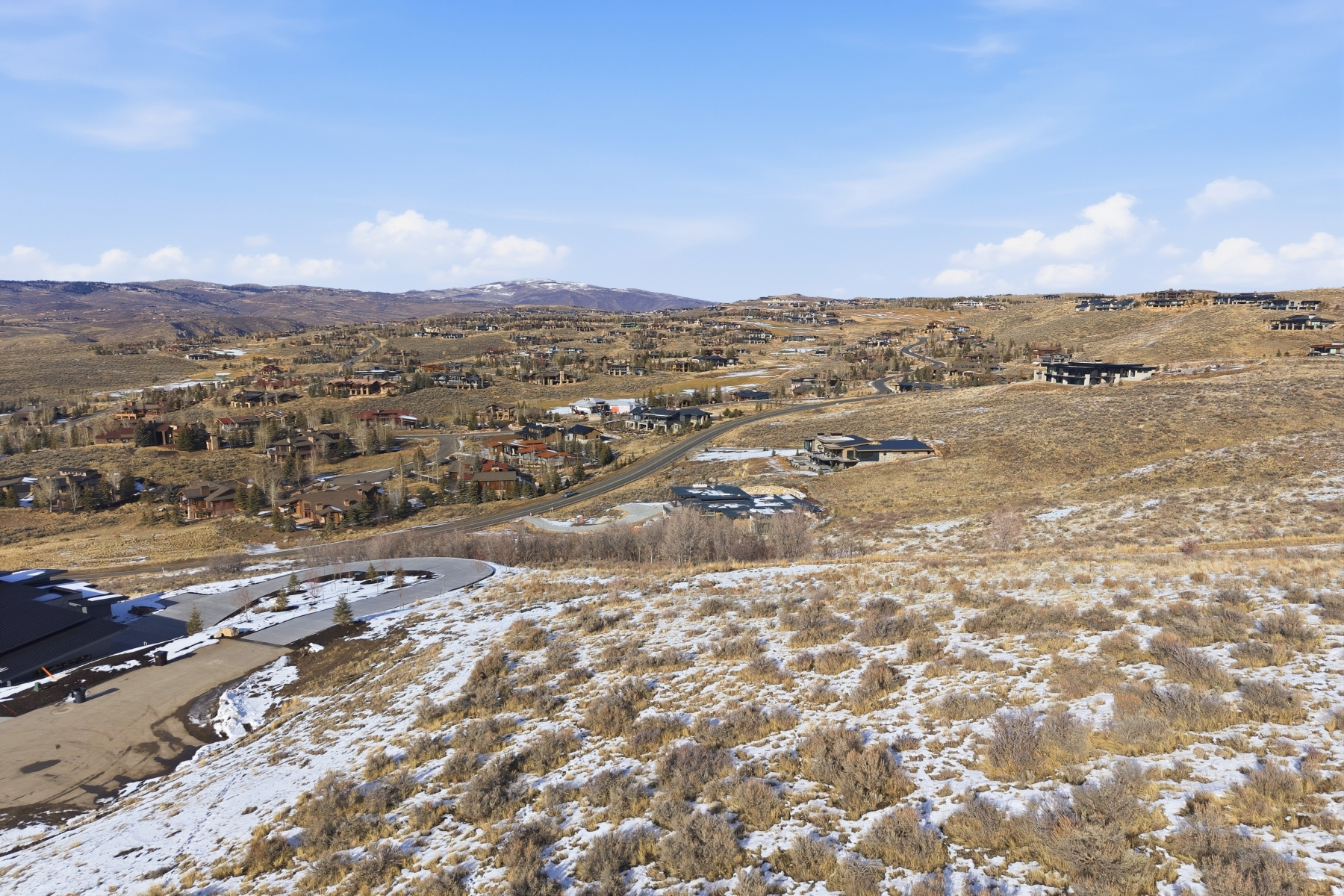 ELK RIDGE BLUFFS - Land