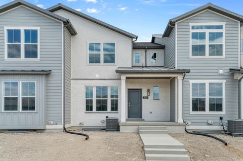 Photo of 1866 N 3600 W, Lehi, UT 84043 (MLS # 2135234)