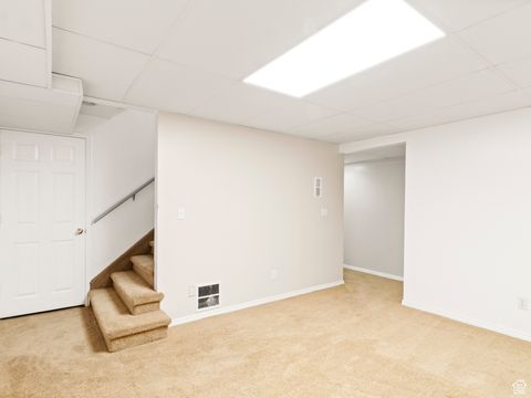 Tiny photo for 718 E 200 S, Bountiful, UT 84010 (MLS # 2117982)