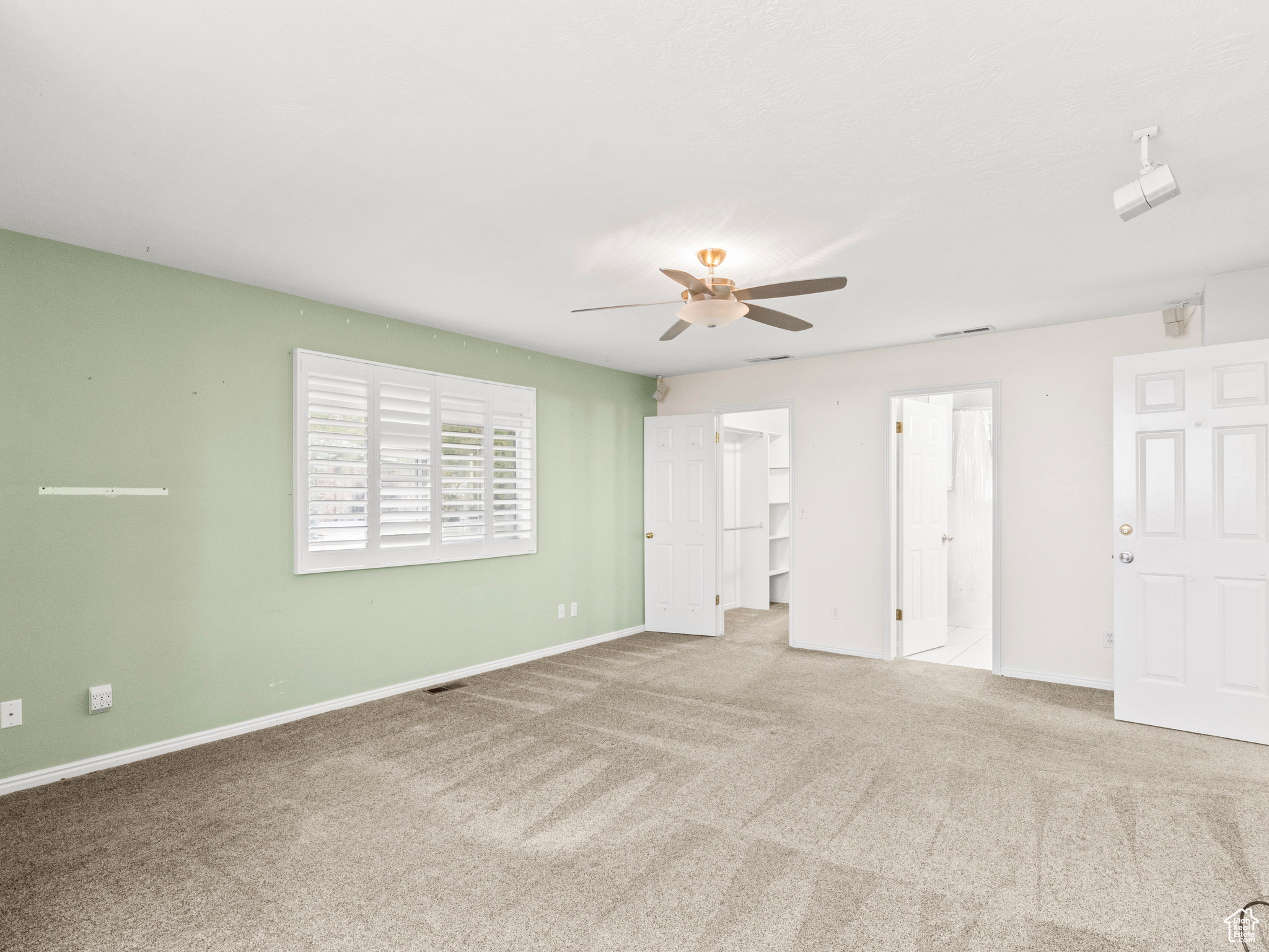 HOLMES ESTATES - Residential