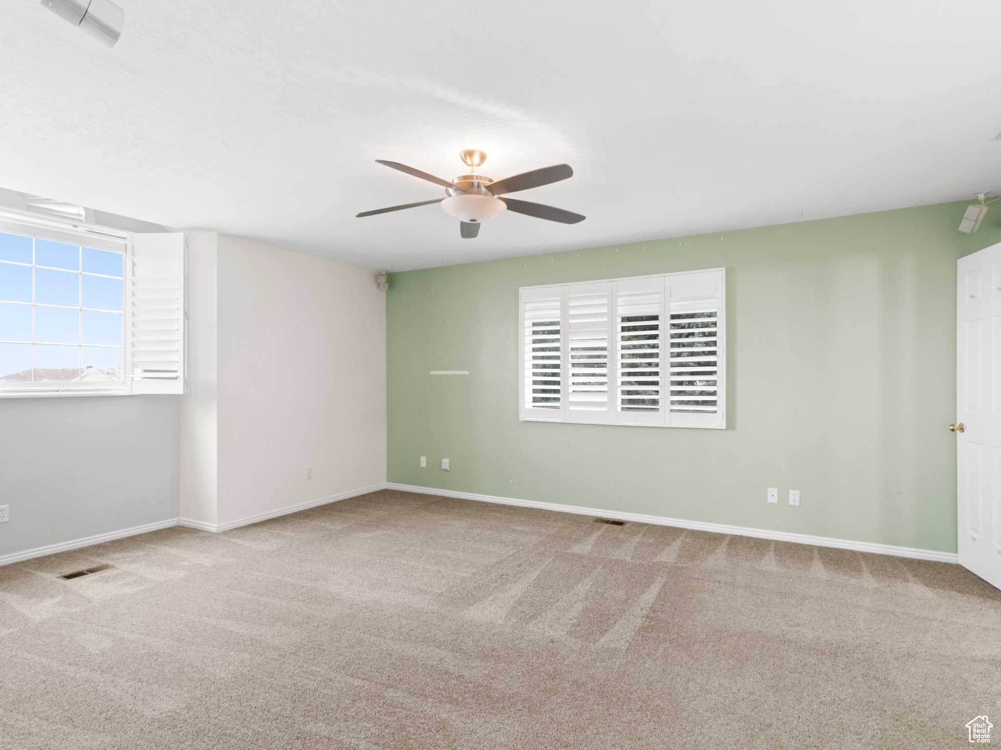 HOLMES ESTATES - Residential