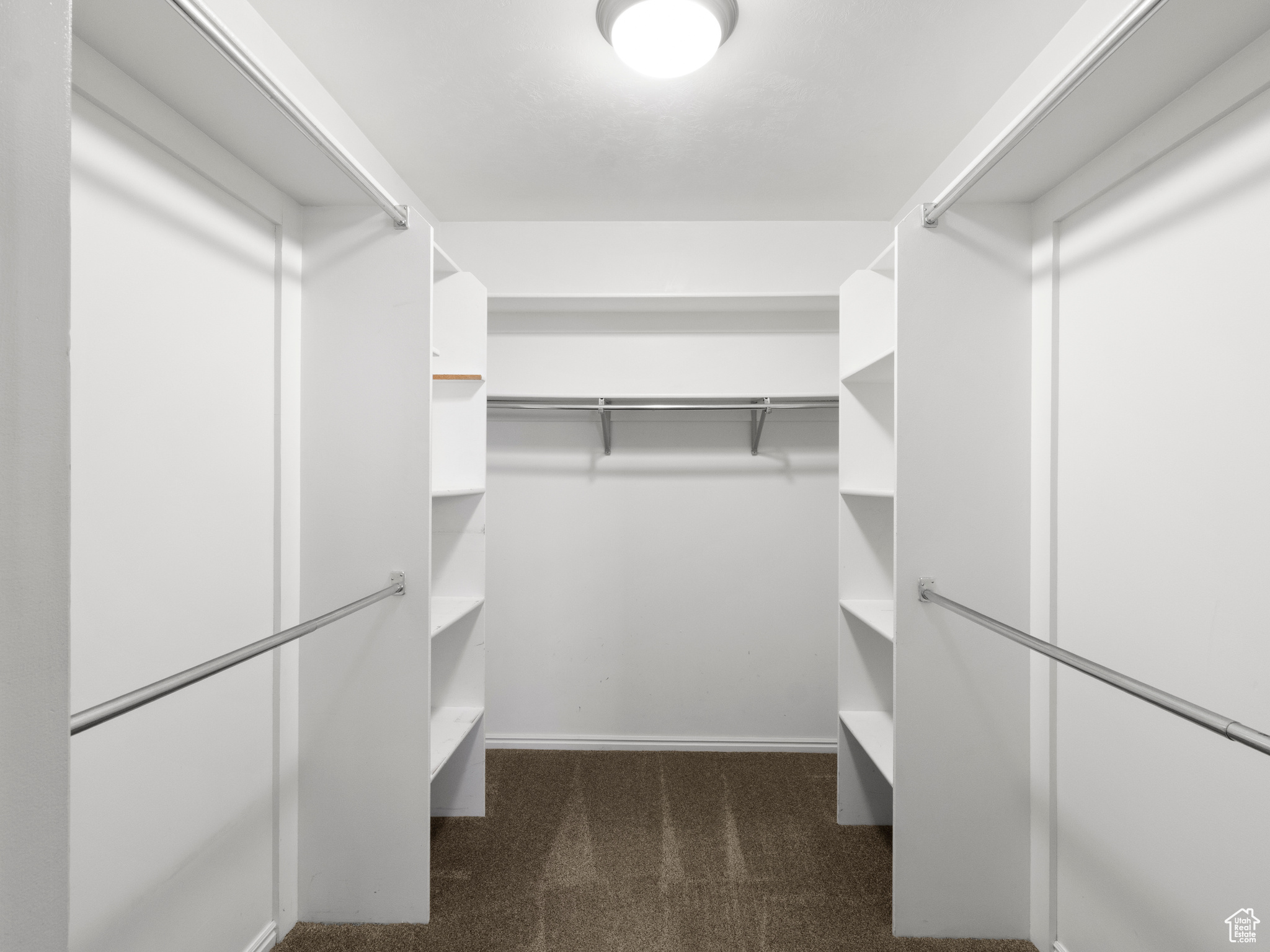 HOLMES ESTATES - Residential