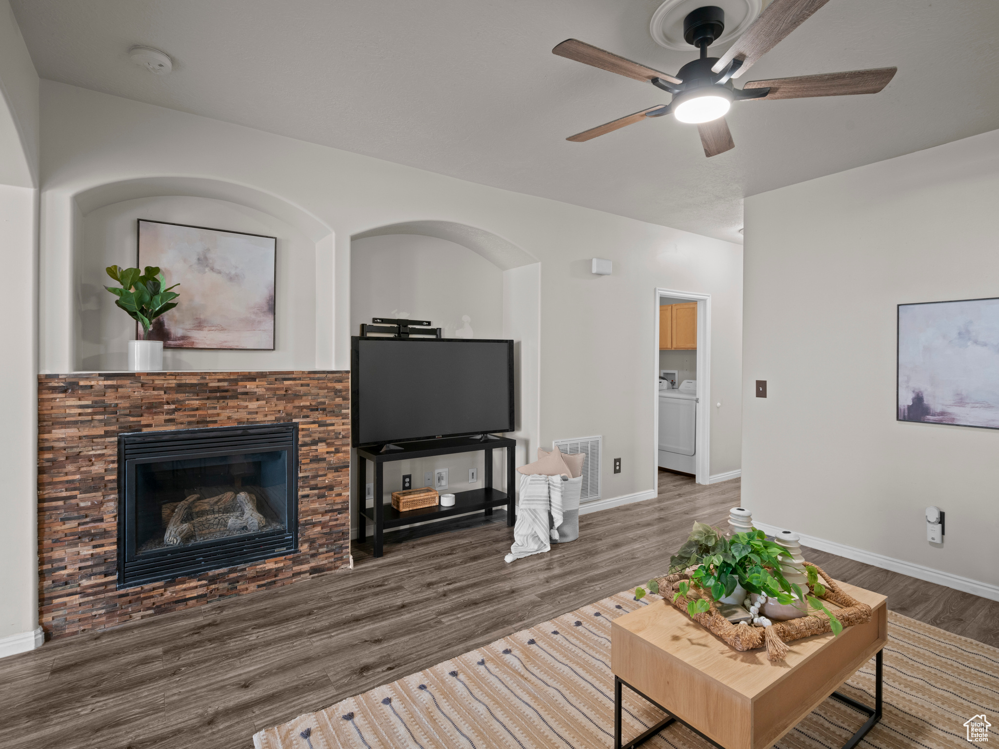 6318 W Traveler Ln, West Jordan, Utah image 8