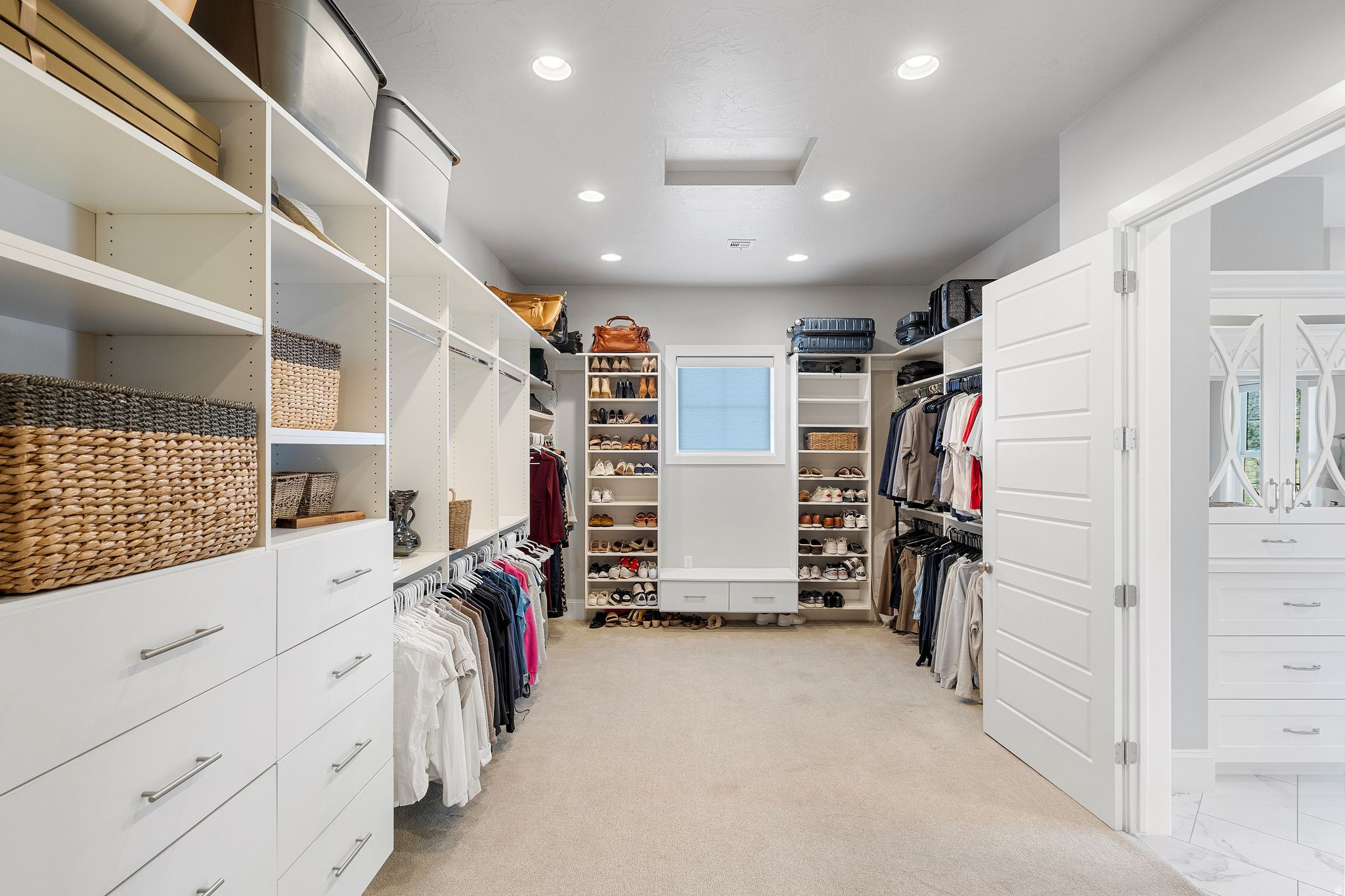 OLD FARM ESTATES - Residential