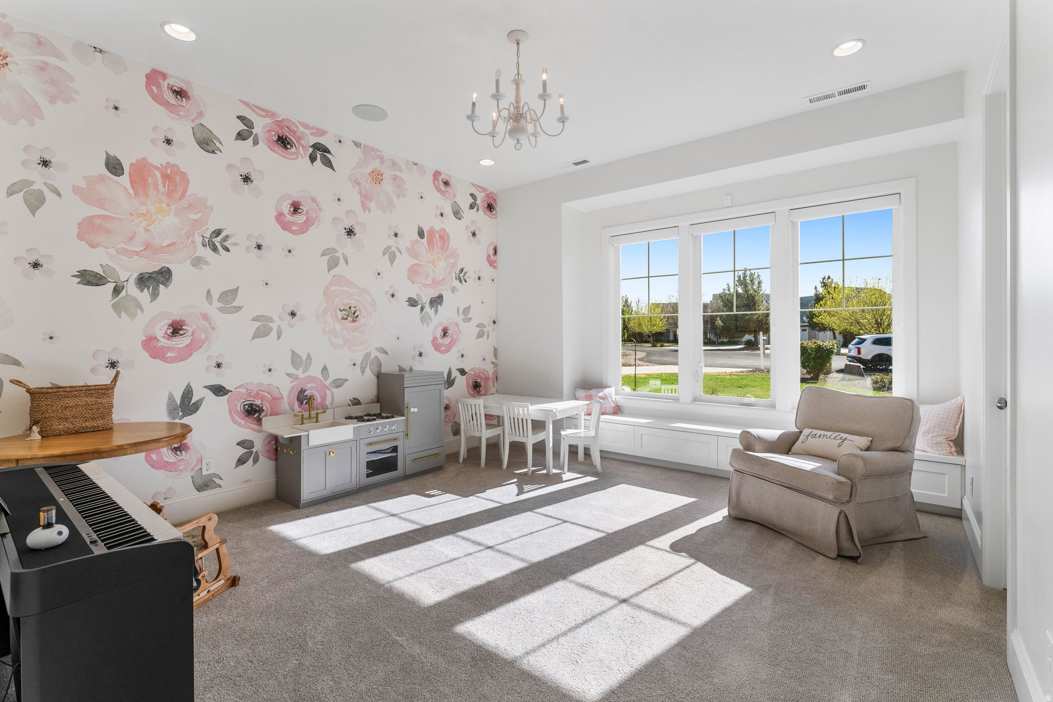 OLD FARM ESTATES - Residential