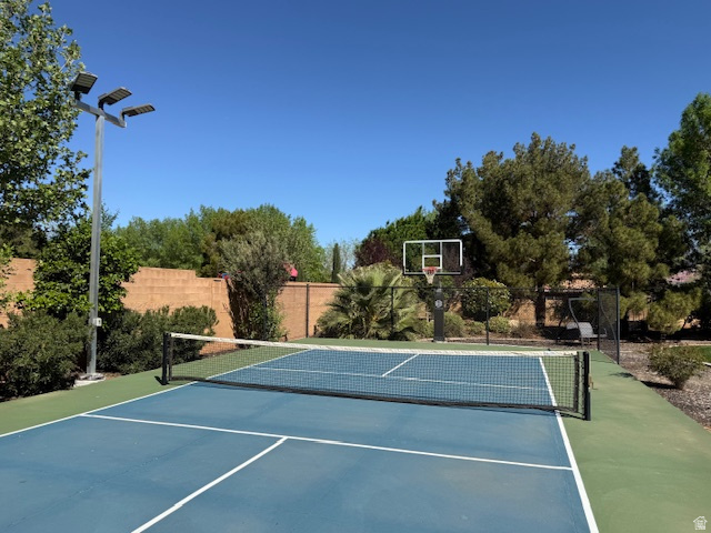 OLD FARM ESTATES - Residential