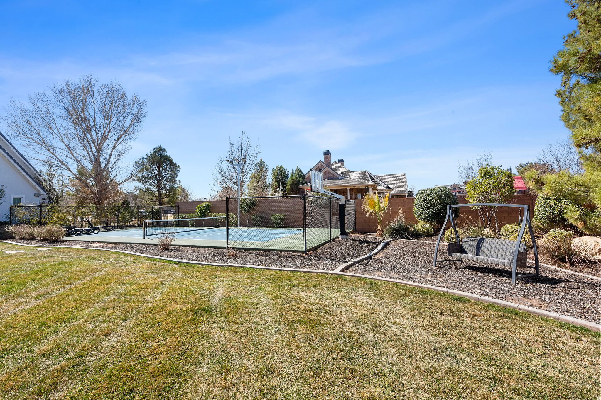 OLD FARM ESTATES - Residential