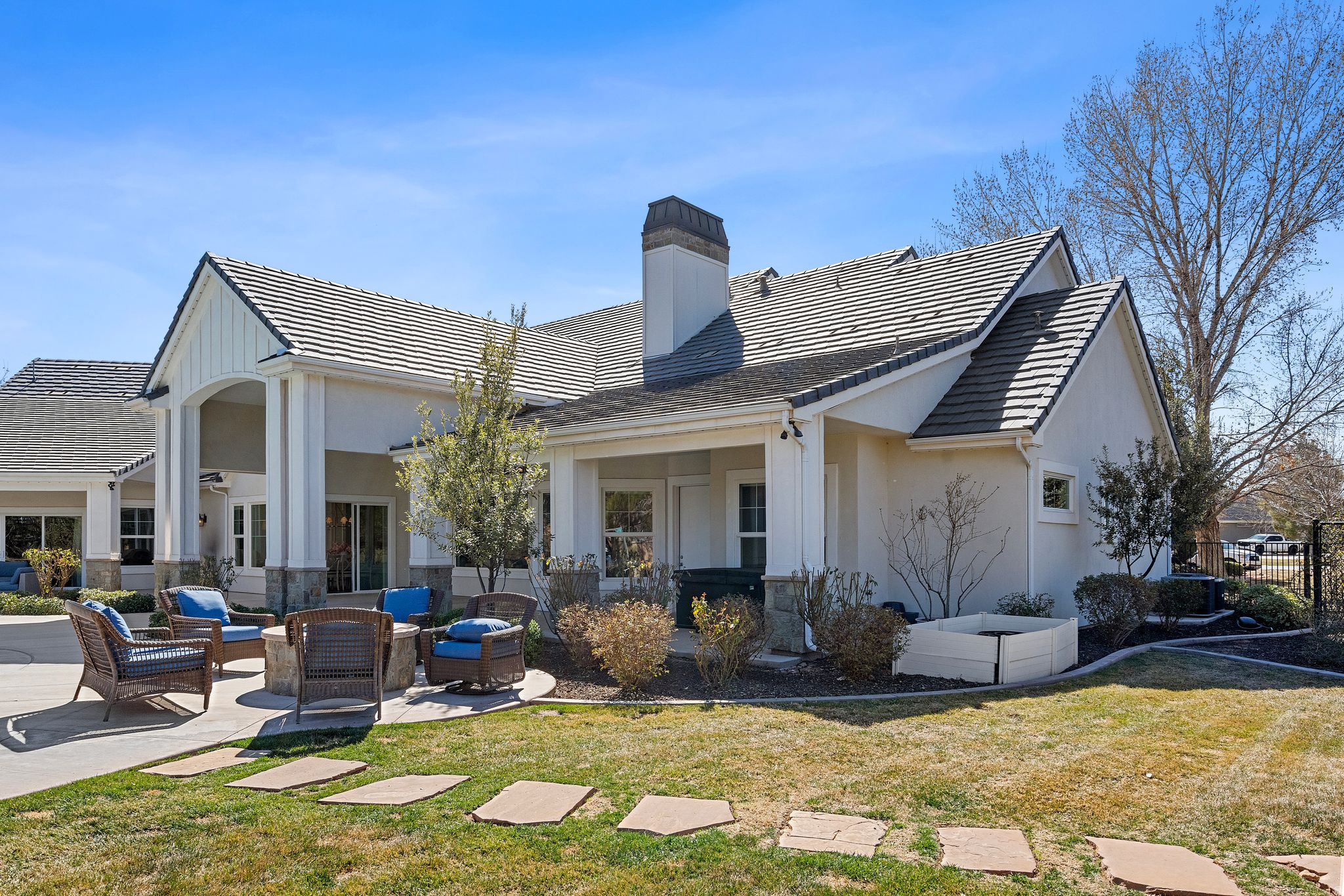 OLD FARM ESTATES - Residential