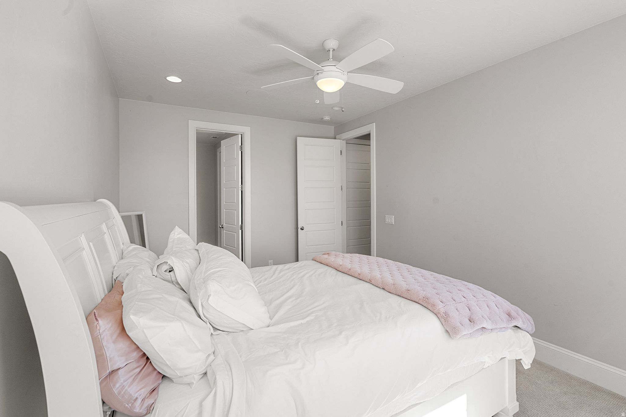 OLD FARM ESTATES - Residential