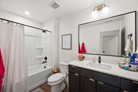 Tiny photo for 504 E ALICE WAY, Layton, UT 84041 (MLS # 2145012)