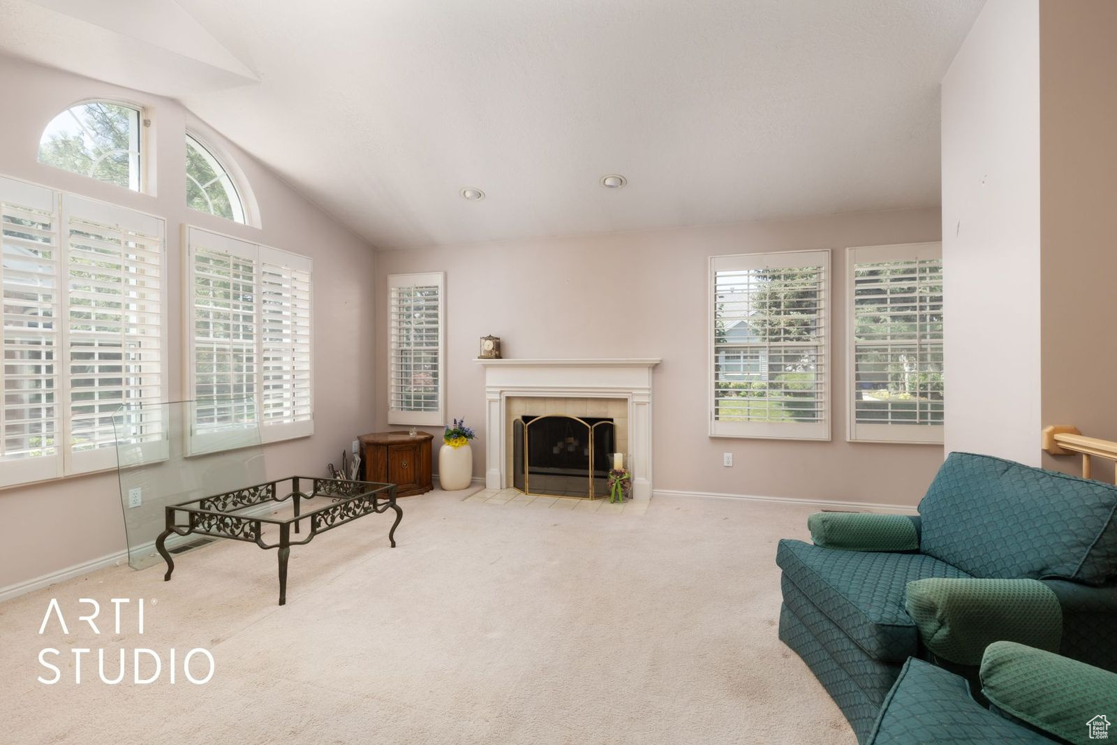 COUNTRY CORNER CONDO - Residential