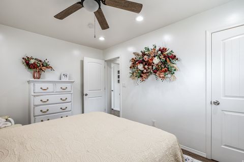 Tiny photo for 5940 S 2625 W, Roy, UT 84067 (MLS # 2148515)