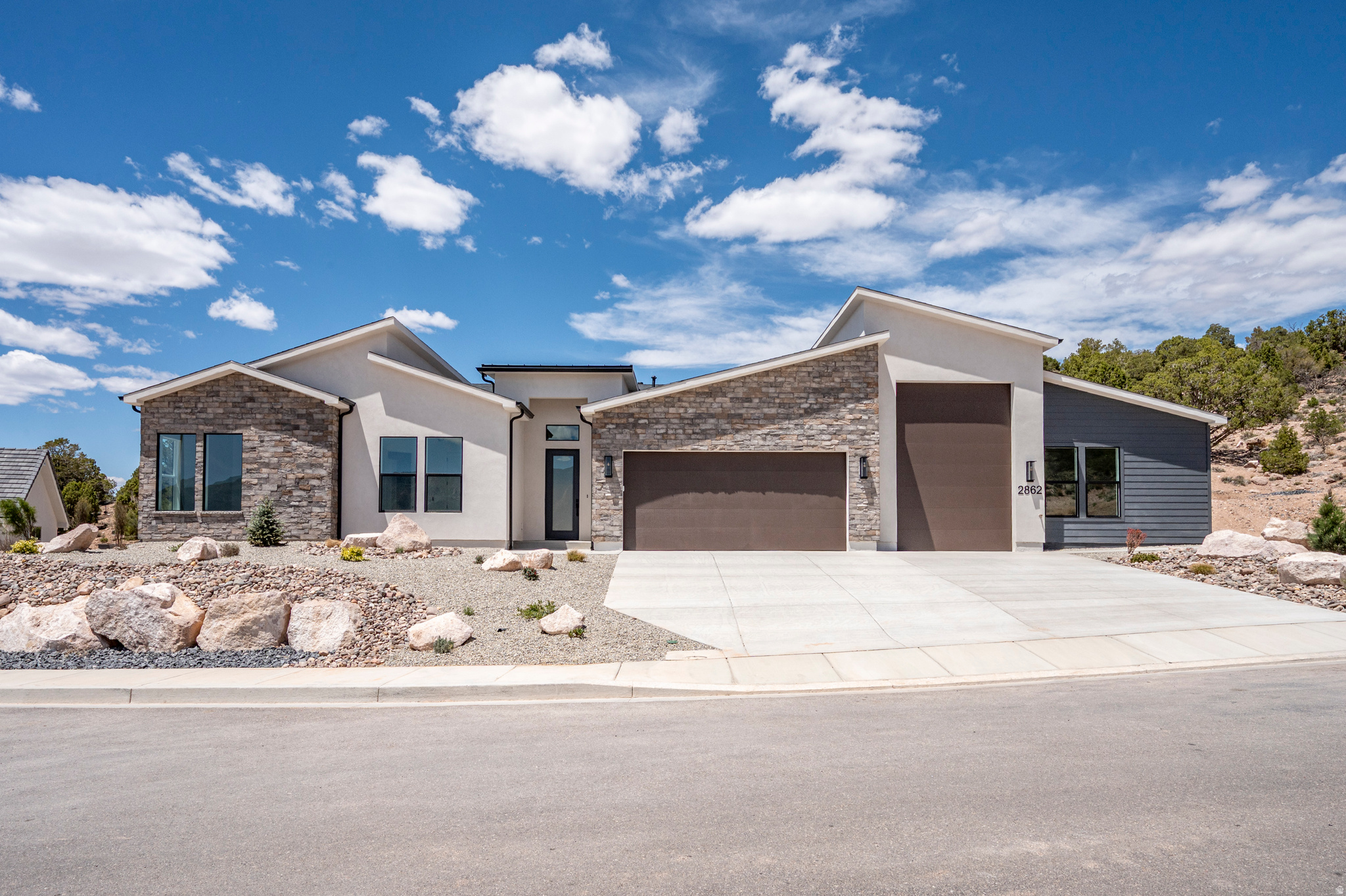 SADDLEBACK RIDGE - Residential