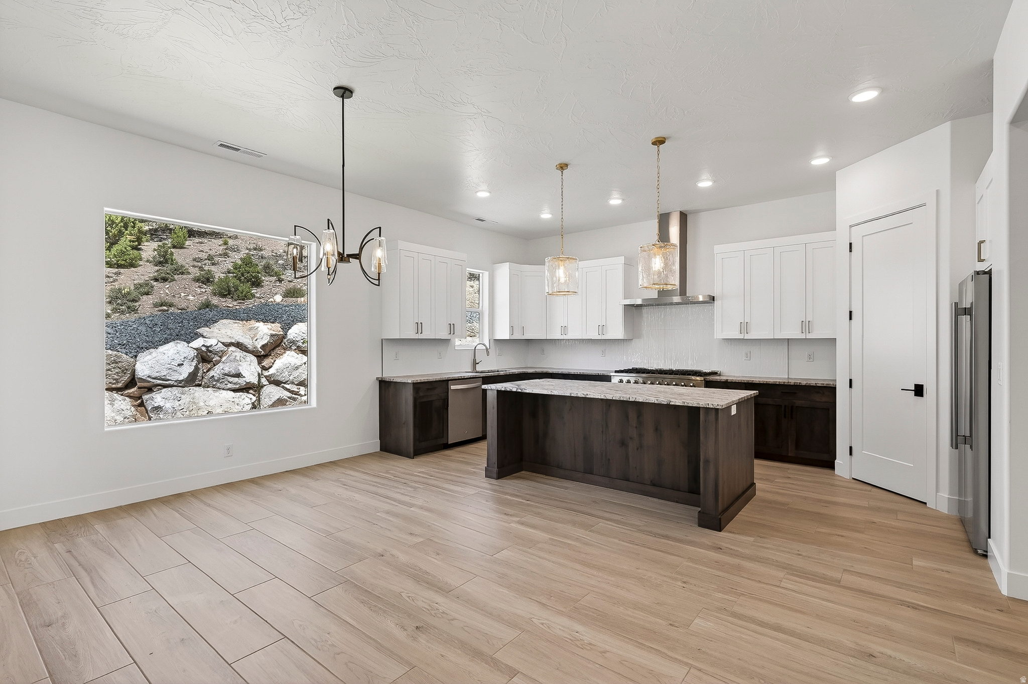 SADDLEBACK RIDGE - Residential