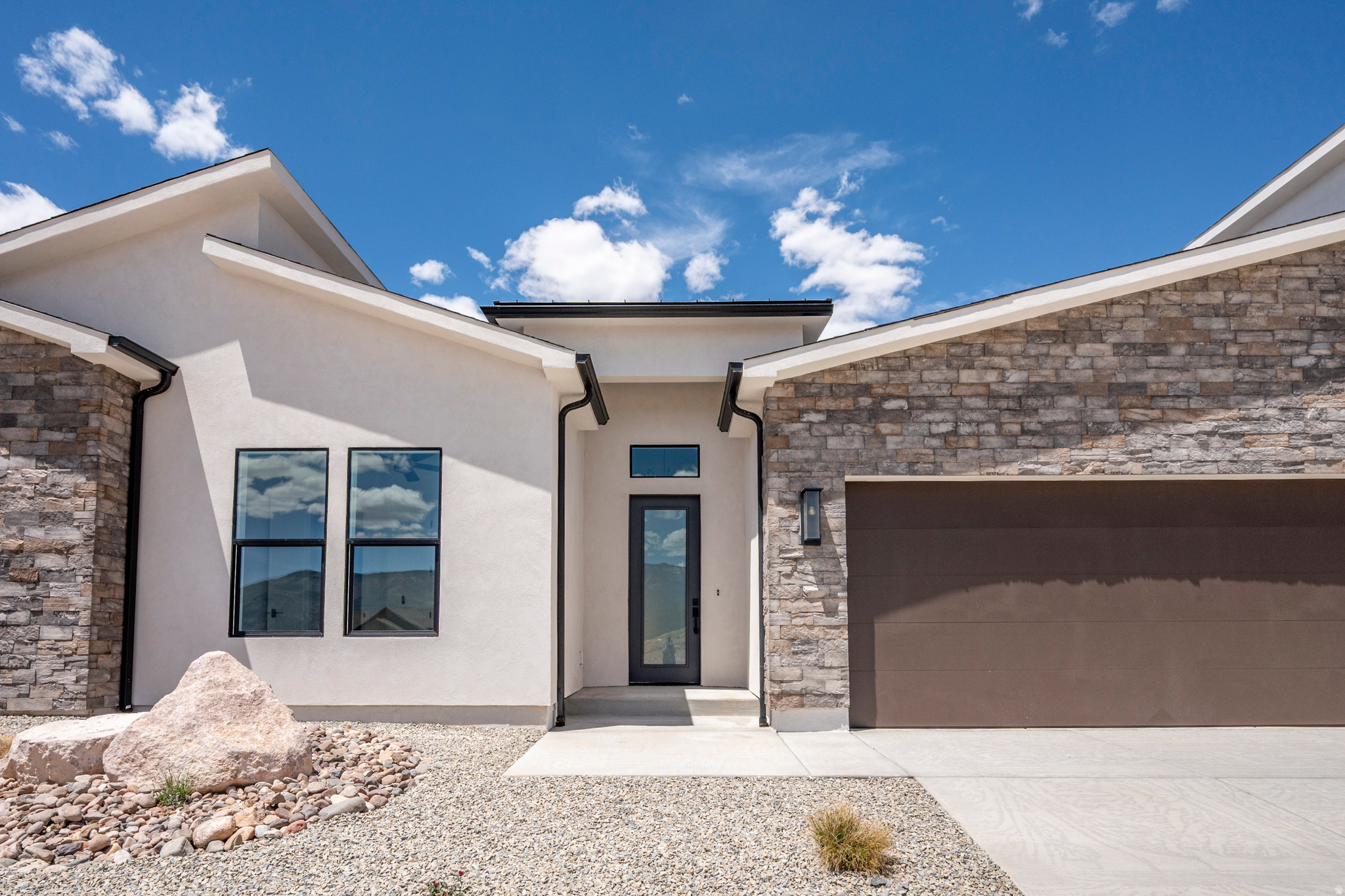 SADDLEBACK RIDGE - Residential