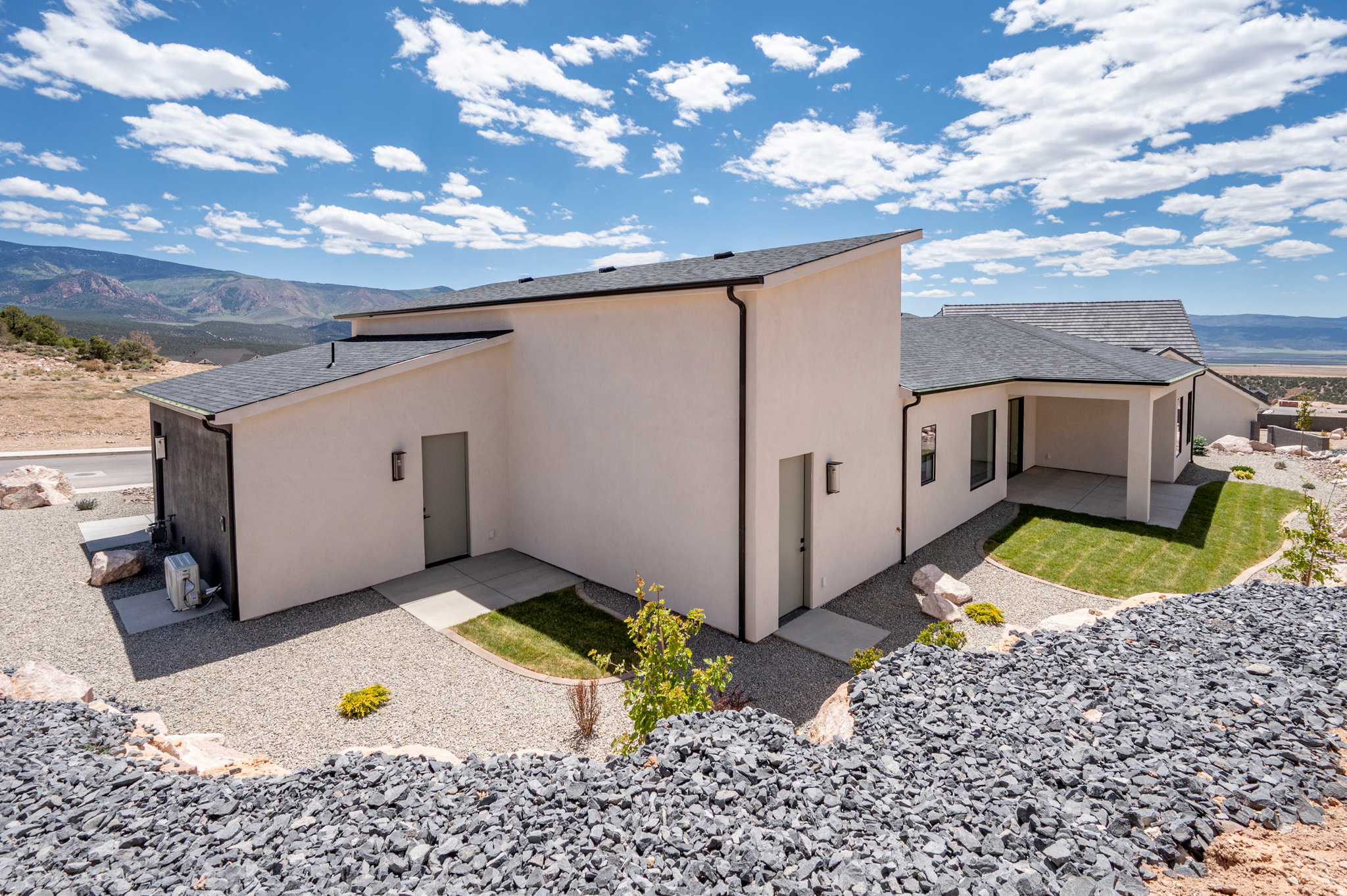 SADDLEBACK RIDGE - Residential