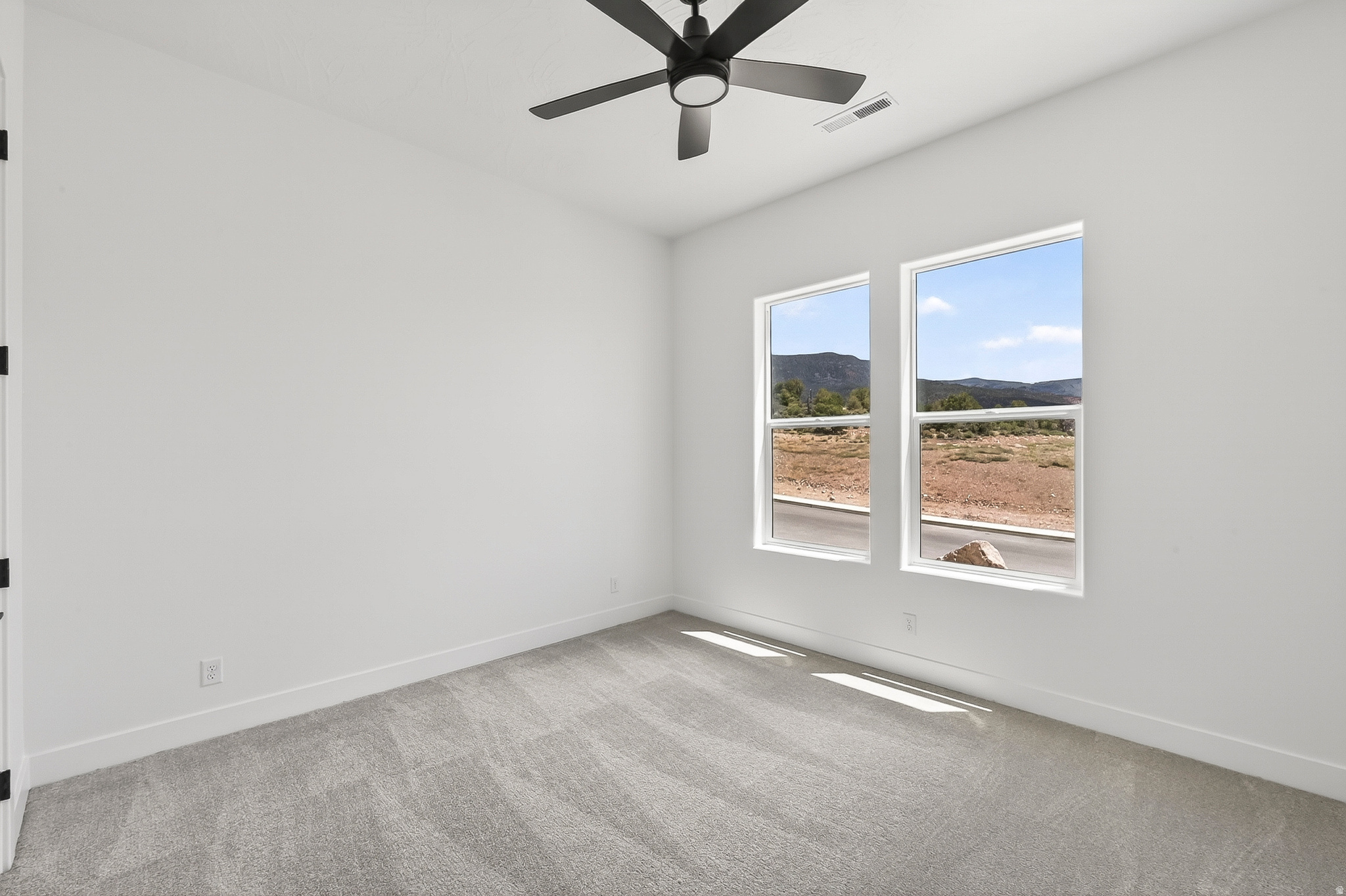 SADDLEBACK RIDGE - Residential