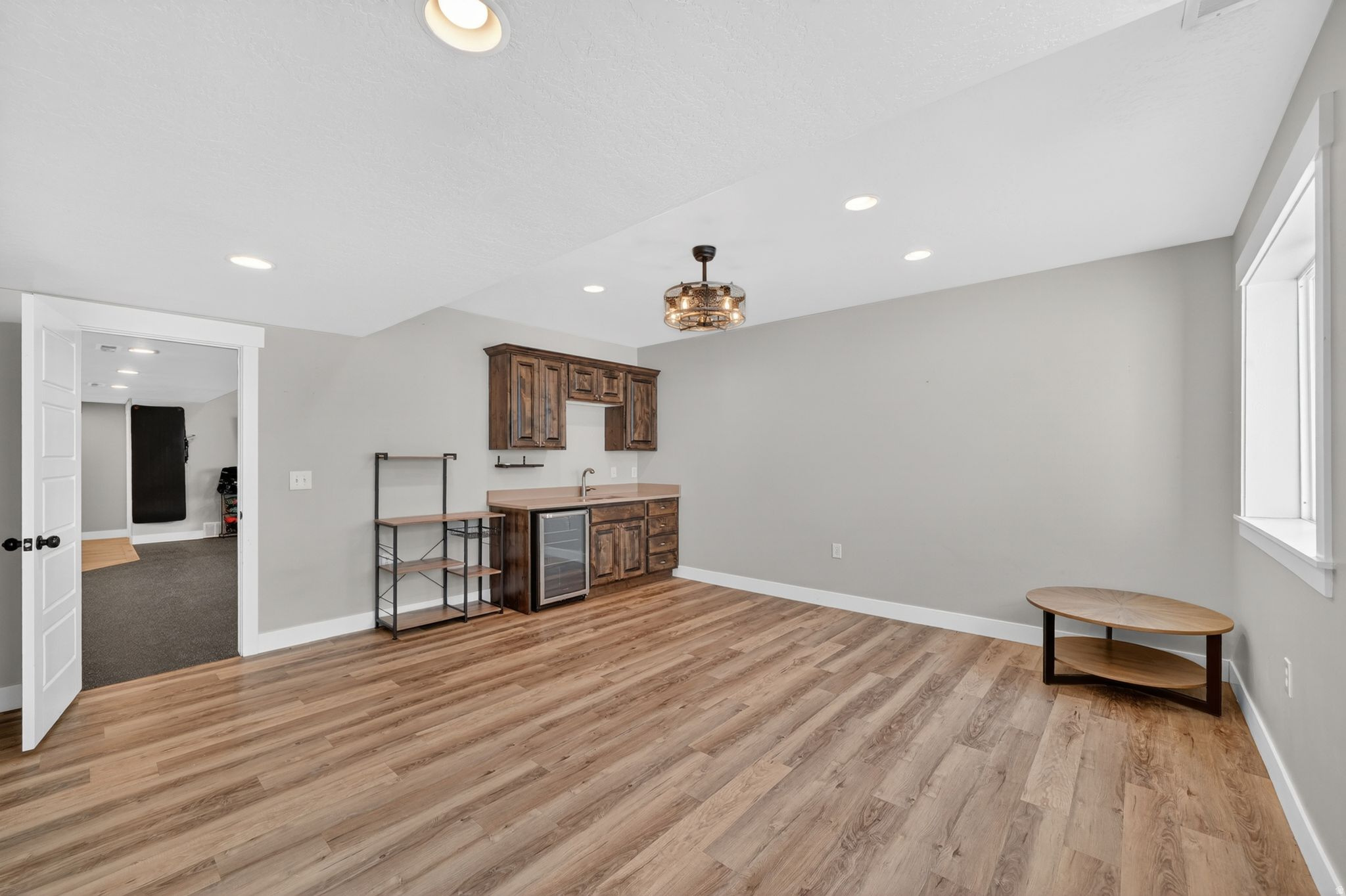 MUSTANG MEADOWS - Residential