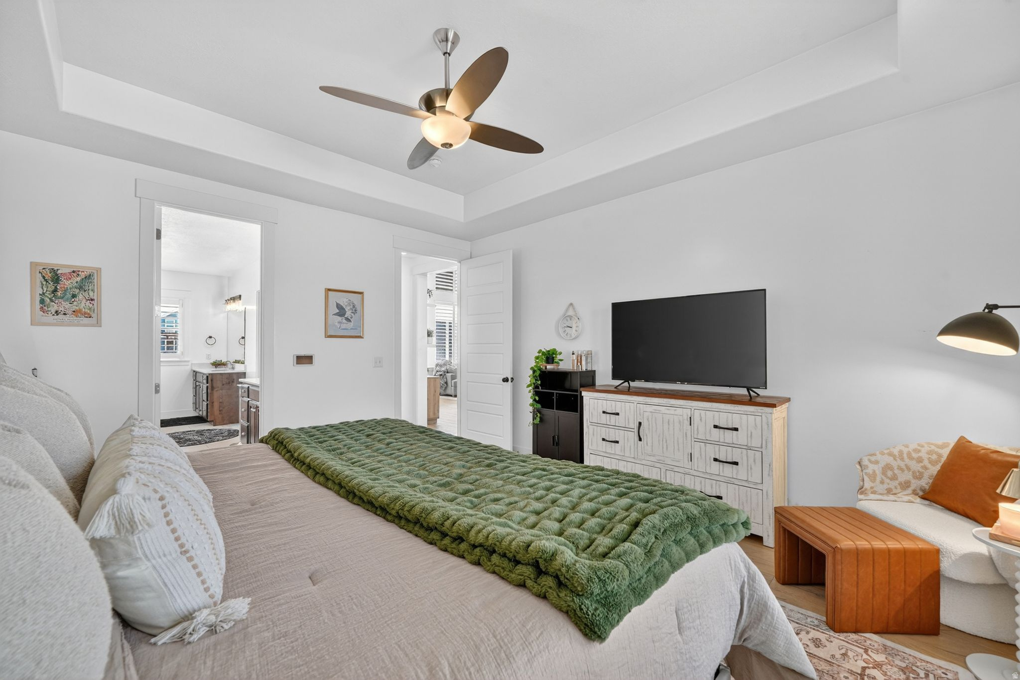 MUSTANG MEADOWS - Residential