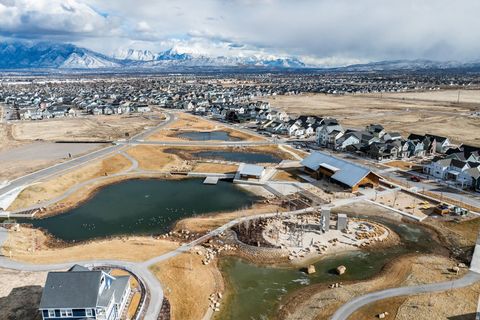 Tiny photo for 11661 S SKYWARD RD W, South Jordan, UT 84009 (MLS # 2139074)