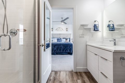 Tiny photo for 11661 S SKYWARD RD W, South Jordan, UT 84009 (MLS # 2139074)