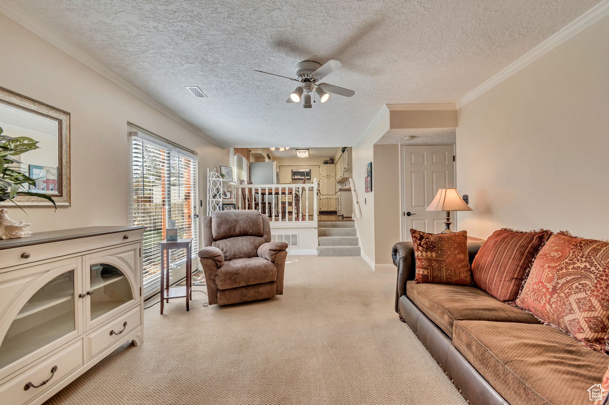 9156 S Chickadee Cir, Sandy, Utah image 11
