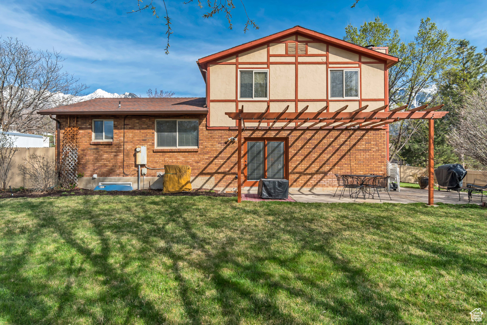 9156 S Chickadee Cir, Sandy, Utah image 23