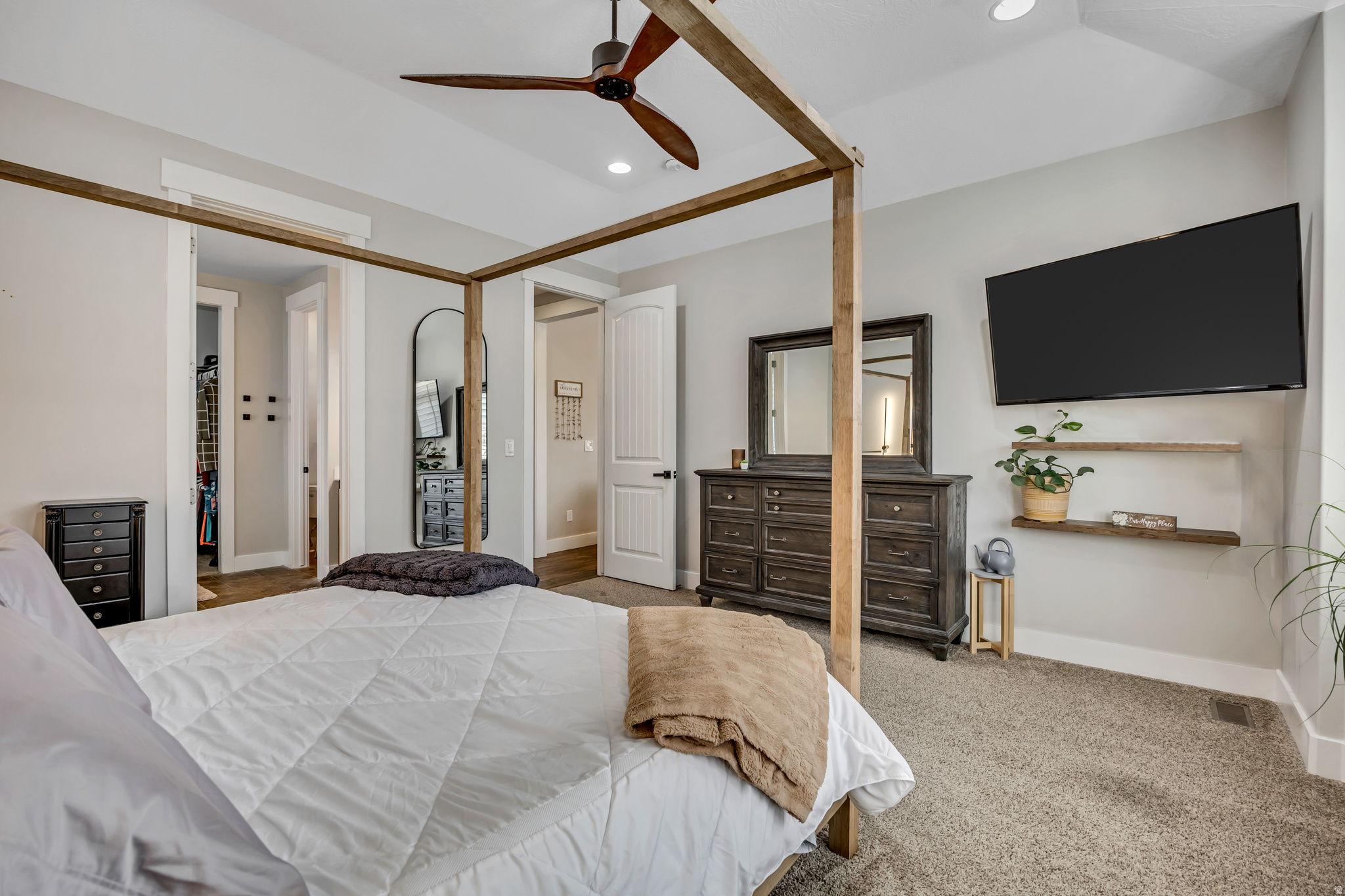 DESERT CREEK PUD - Residential