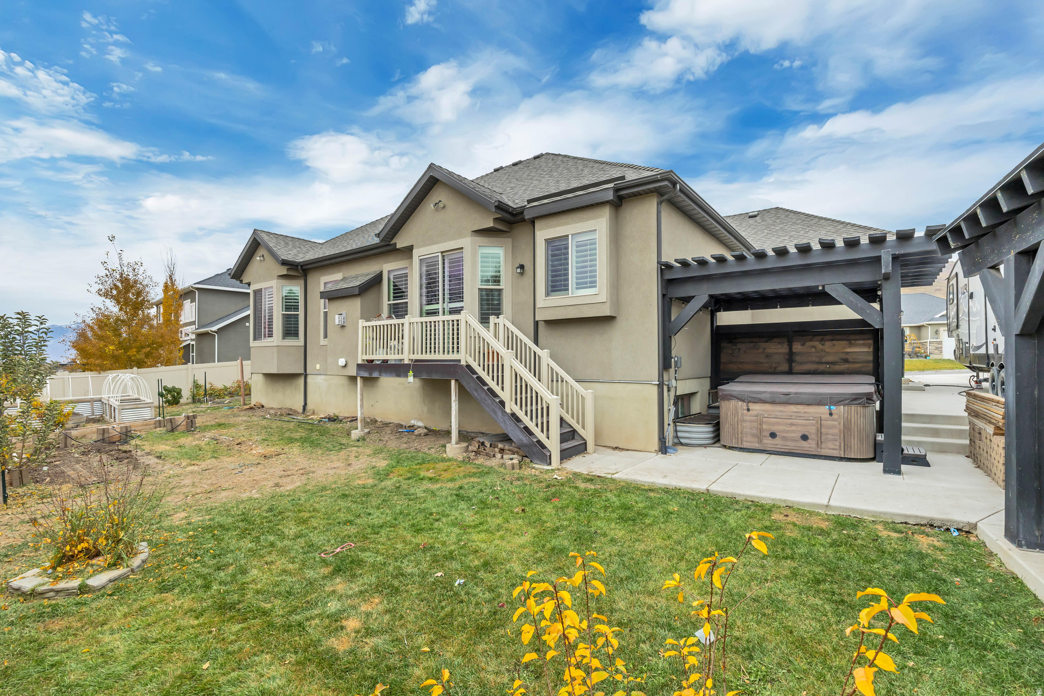 DESERT CREEK PUD - Residential