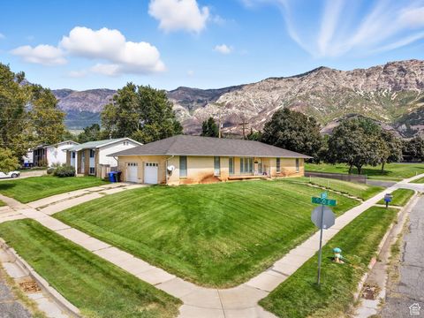 Tiny photo for 918 E 2850 N, North Ogden, UT 84414 (MLS # 2113053)