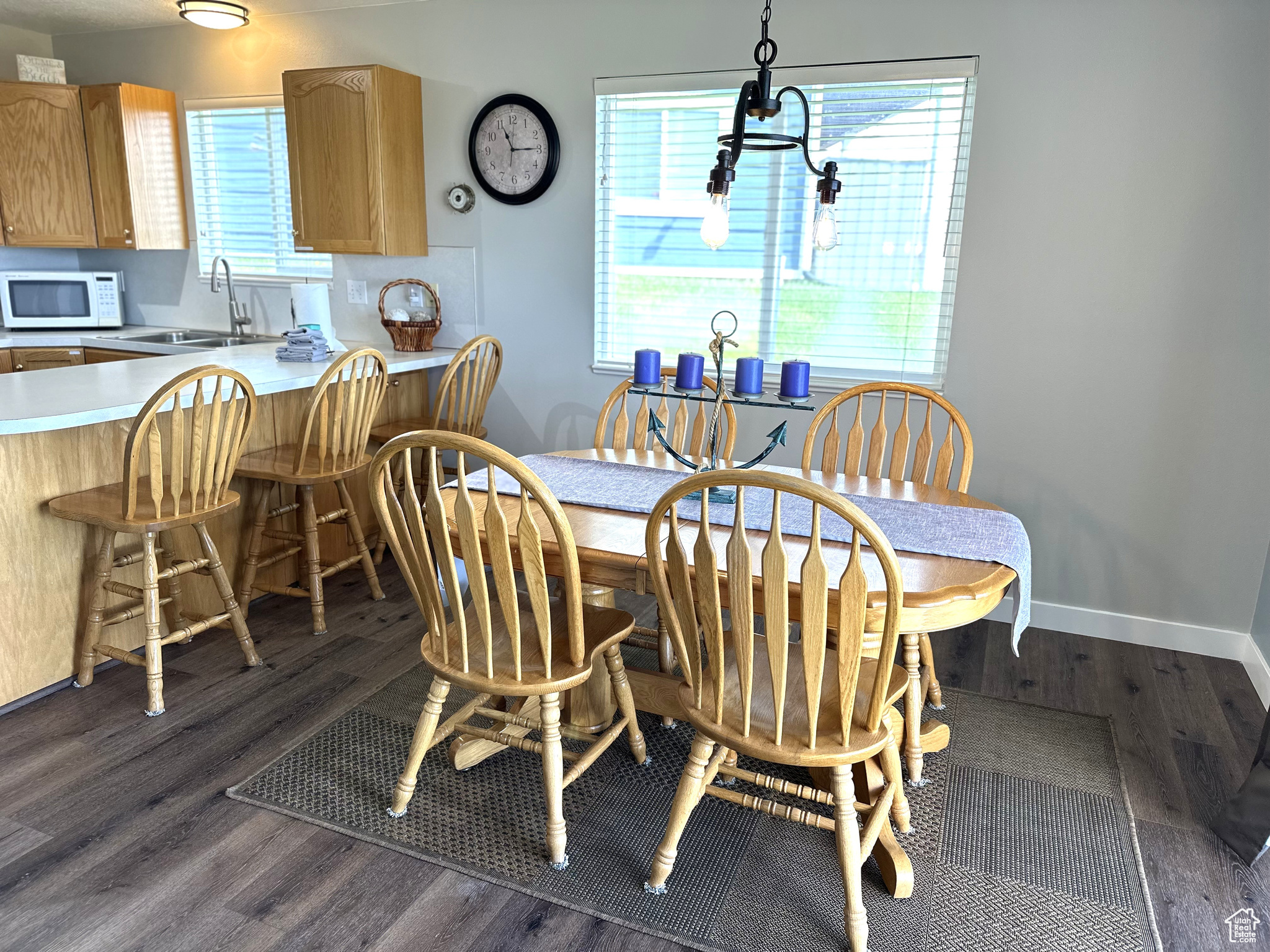 HARBOR VILLAGE - Residential