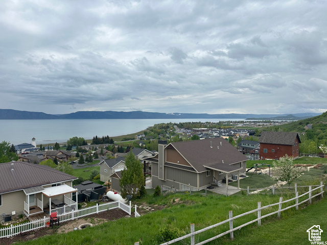 HARBOR VILLAGE - Residential