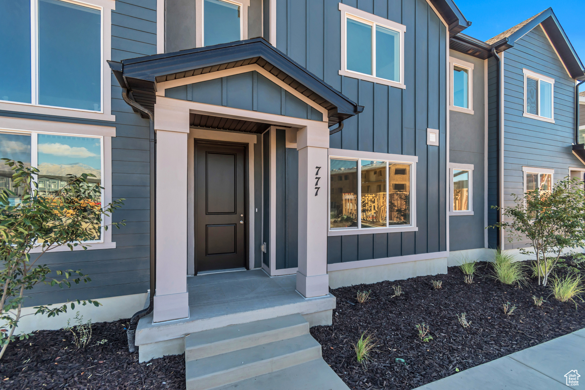 MEADOWBROOK - Residential